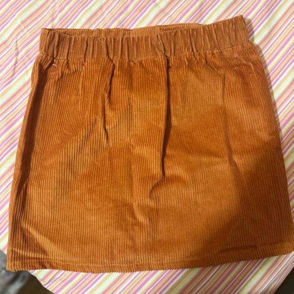 Isaac MizrahiNew York | Bottom Skirt - Picture 2 of 3